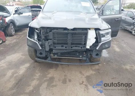 2022 Ram 1500 Laramie 4X4 5'7 Box z USA, uszkodzony, nr VIN 1C6SRFJT3NN400159